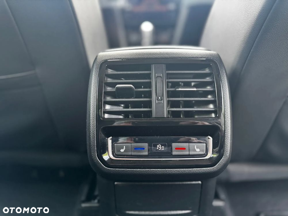 Volkswagen Arteon 2.0 TSI 4Motion Elegance DSG - 16