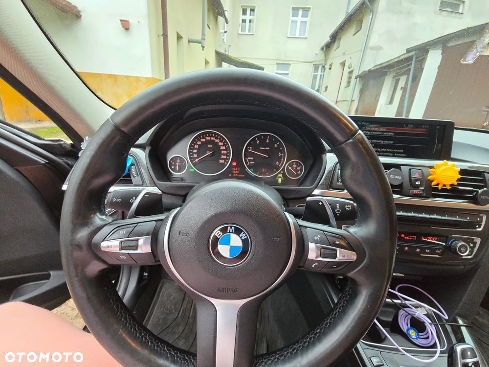 BMW Seria 3 - 17