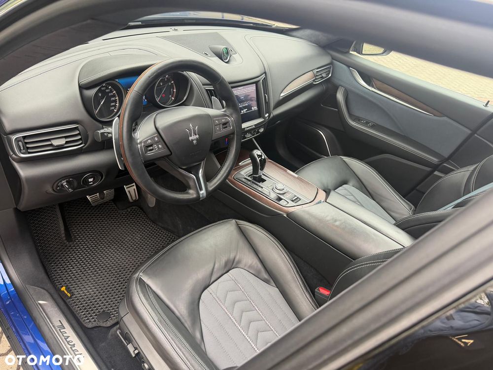 Maserati Levante S Q4 - 5