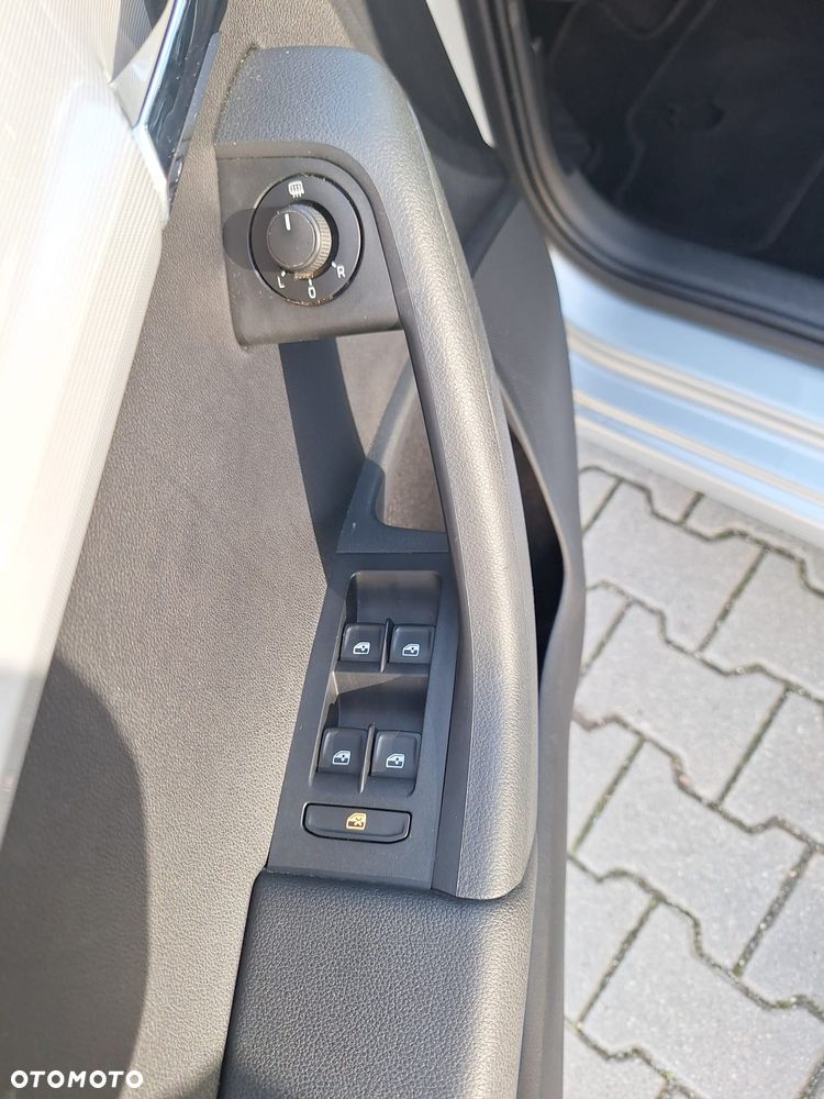 Skoda Octavia 1.6 TDI Edition - 18