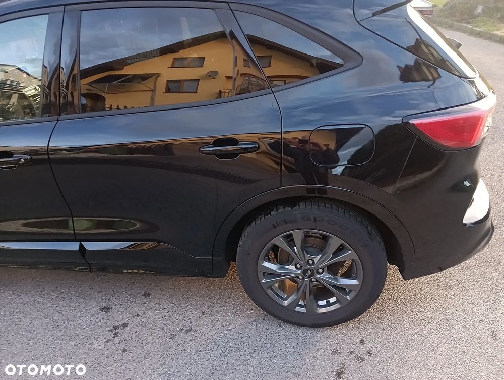 Ford Kuga 2.0 EcoBlue Hybrid ST-LINE X - 33