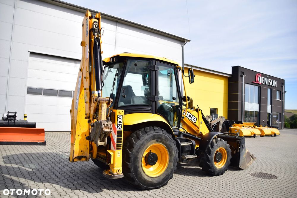 JCB 3CX Sitemaster PLUS - 11