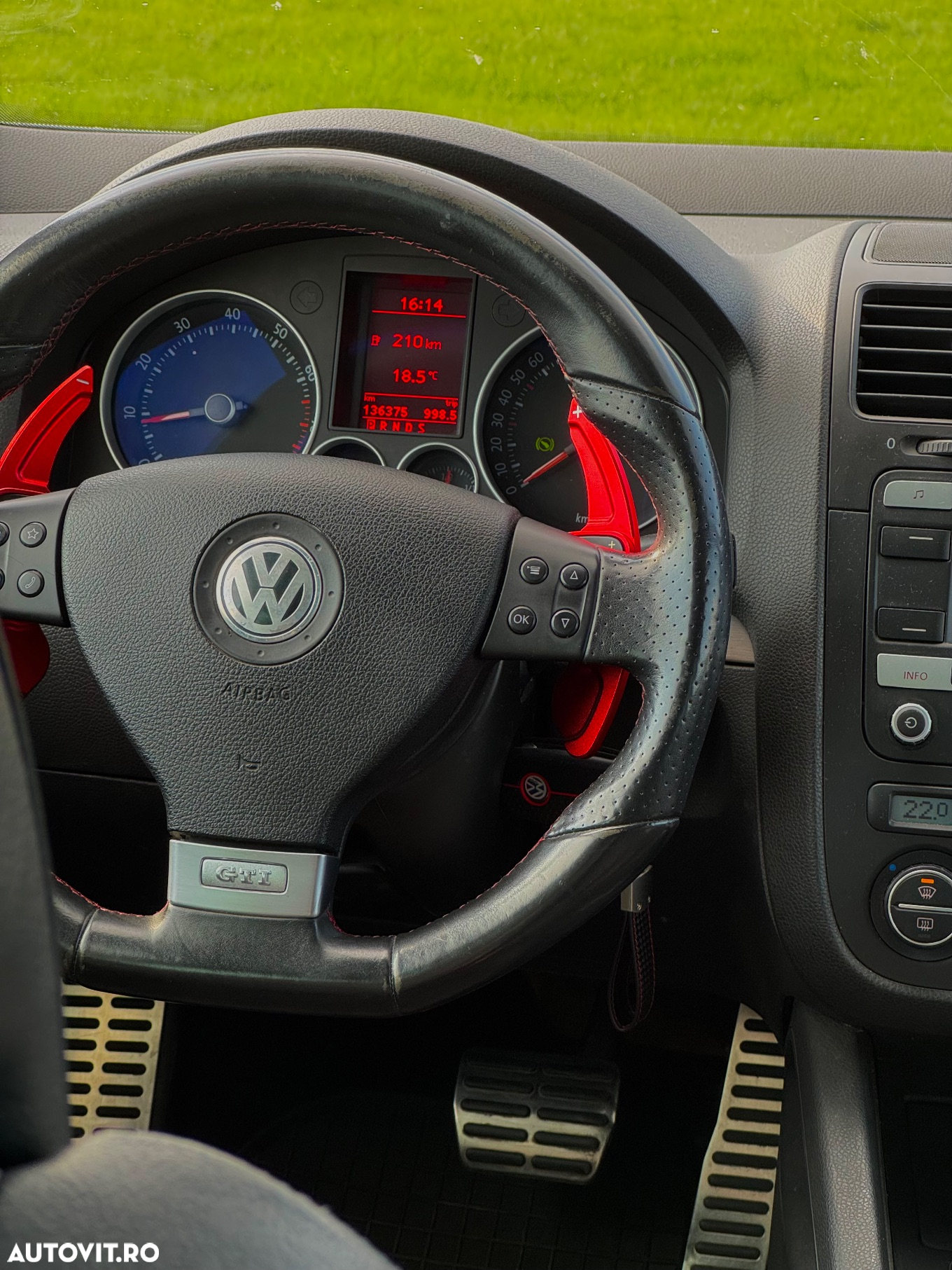Volkswagen Golf 2.0 FSI DSG GTI 30 Edition - 7