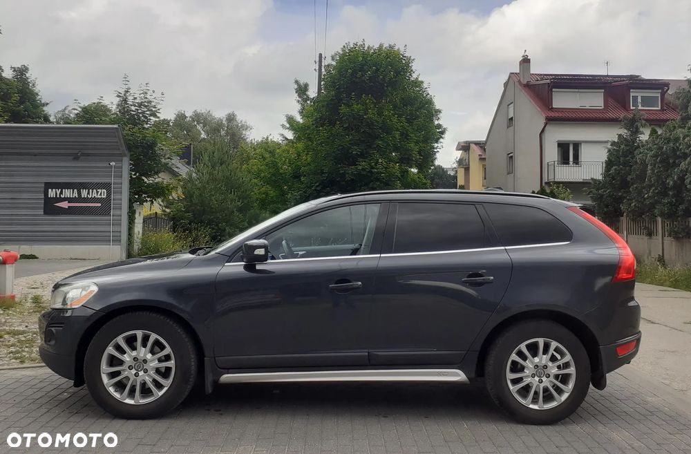 Volvo XC 60 D5 AWD Summum - 2
