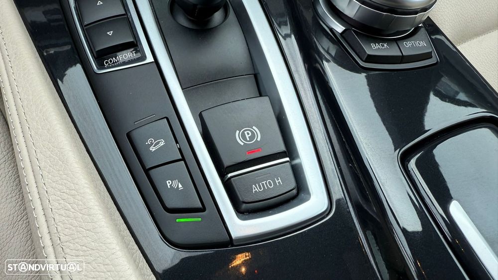 BMW 530 d xDrive Line Luxury Auto - 48