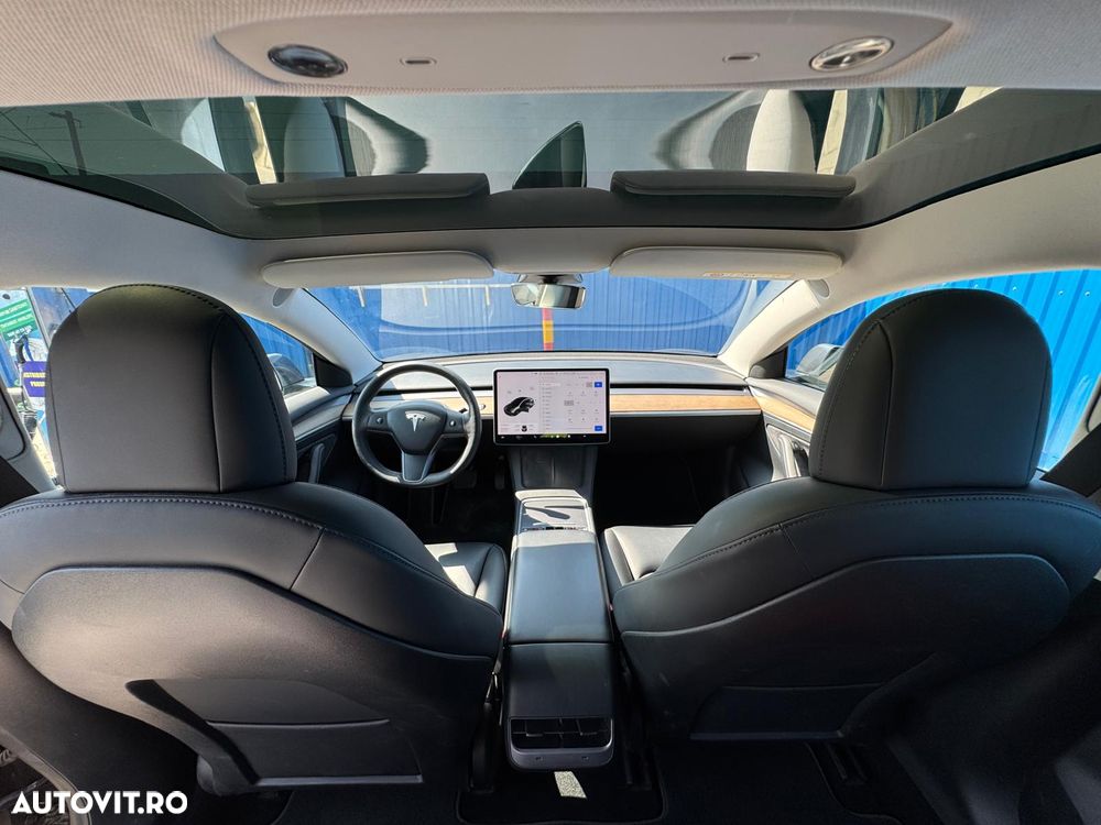 Tesla Model 3 Standard - 11