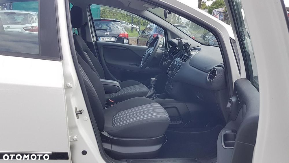 Fiat Punto Evo 1.2 8V Easy - 28