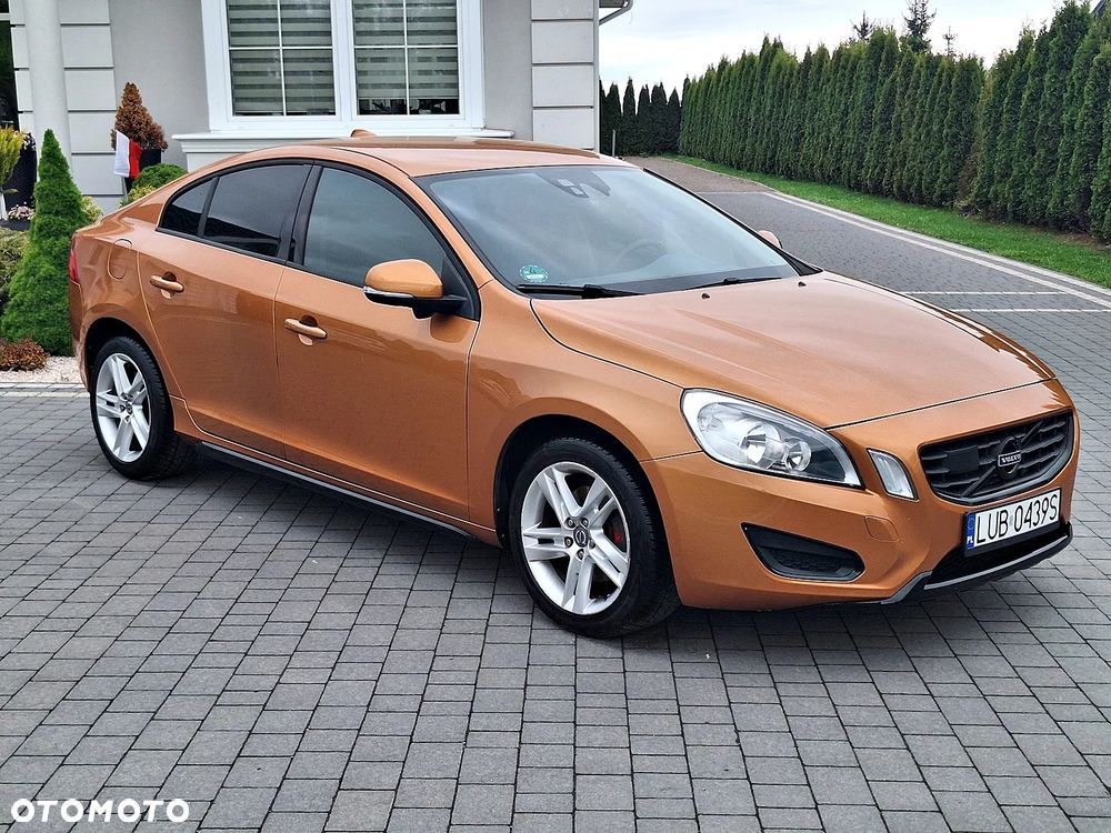 Volvo S60 D3 Geartronic - 1