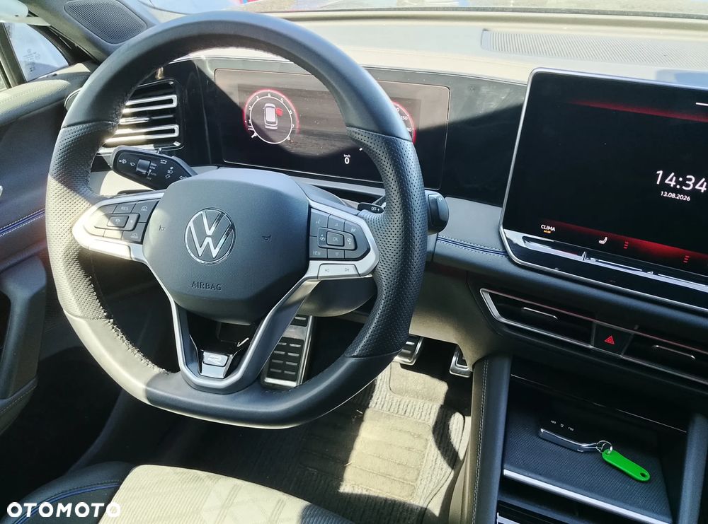 Volkswagen Tiguan - 8