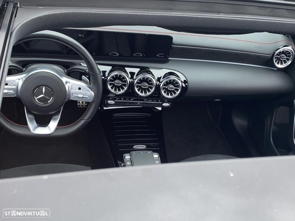 Mercedes-Benz CLA 250 e 8G-DCT AMG Line Advanced Plus - 26