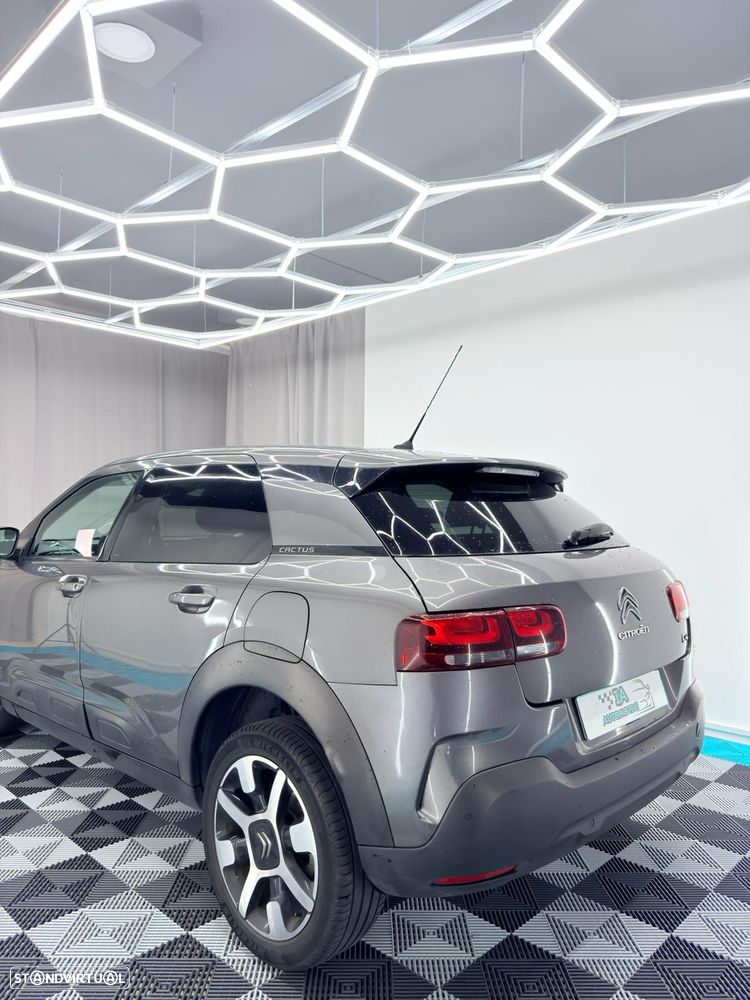 Citroën C4 Cactus 1.2 PureTech Feel EAT6 - 7