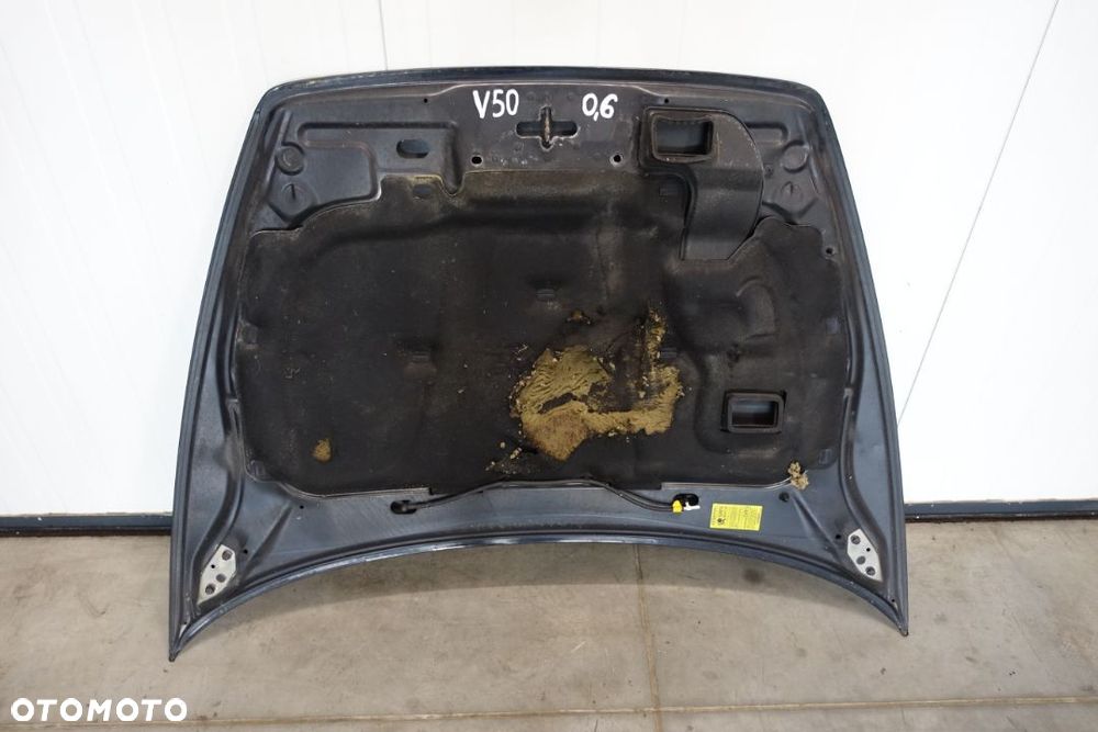 MASKA VOLVO V50 2006R CZARNA - 2