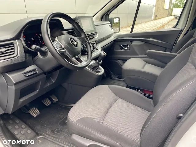 Renault Trafic SpaceClass 2.0 dCi - 16