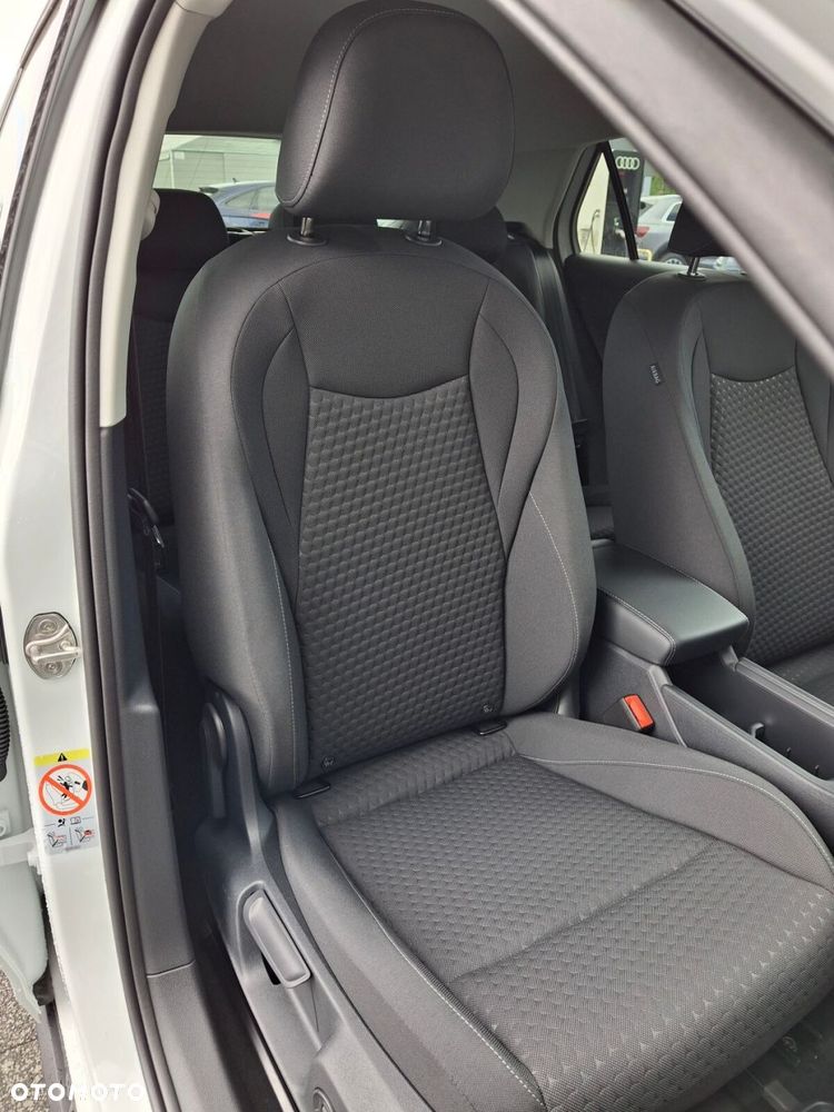 Volkswagen T-Roc 1.5 eTSI Life DSG - 17