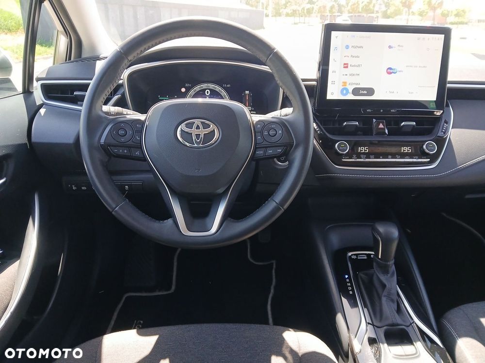 Toyota Corolla 1.8 Hybrid Comfort - 25