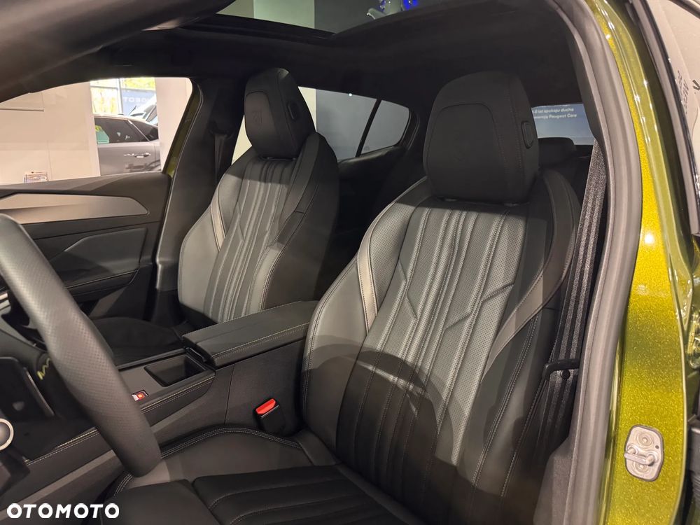 Peugeot 408 1.2 PureTech mHEV GT Exclusive S&S e-DSC6 - 22
