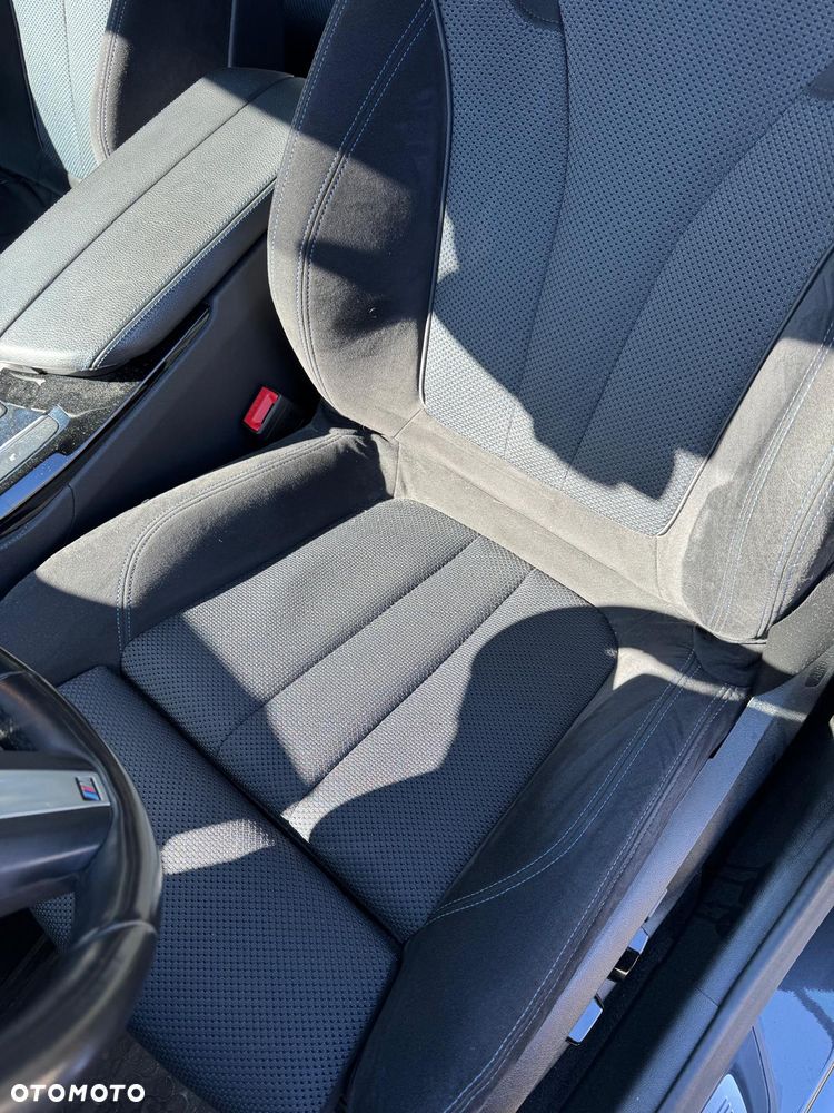 BMW Seria 5 520d xDrive - 15