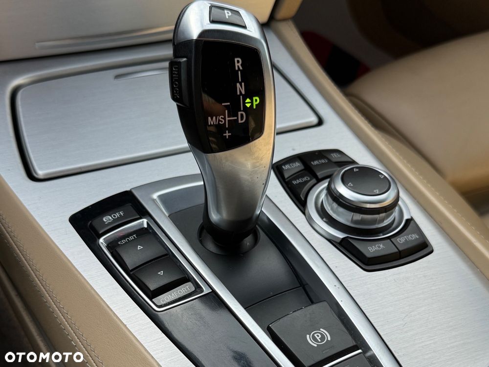 BMW Seria 7 730d - 34