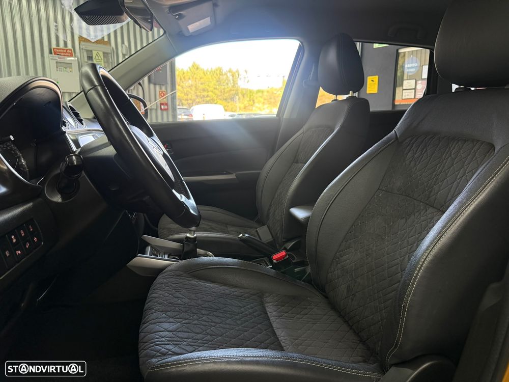 Suzuki Vitara 1.4T GLX 4WD Mild Hybrid - 18