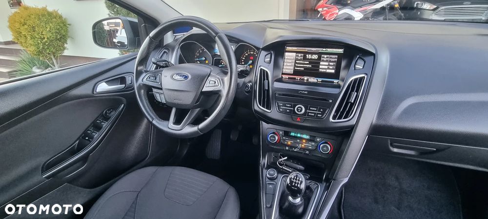 Ford Focus 1.0 EcoBoost Titanium ASS - 27