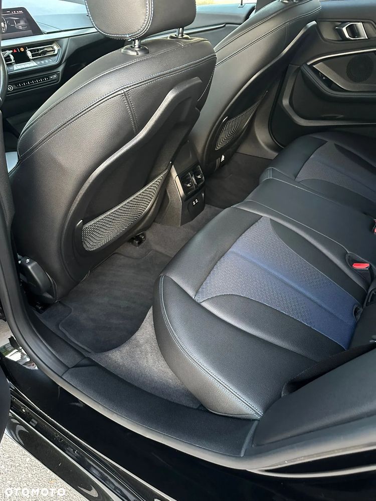BMW Seria 2 218i Sport Line - 18