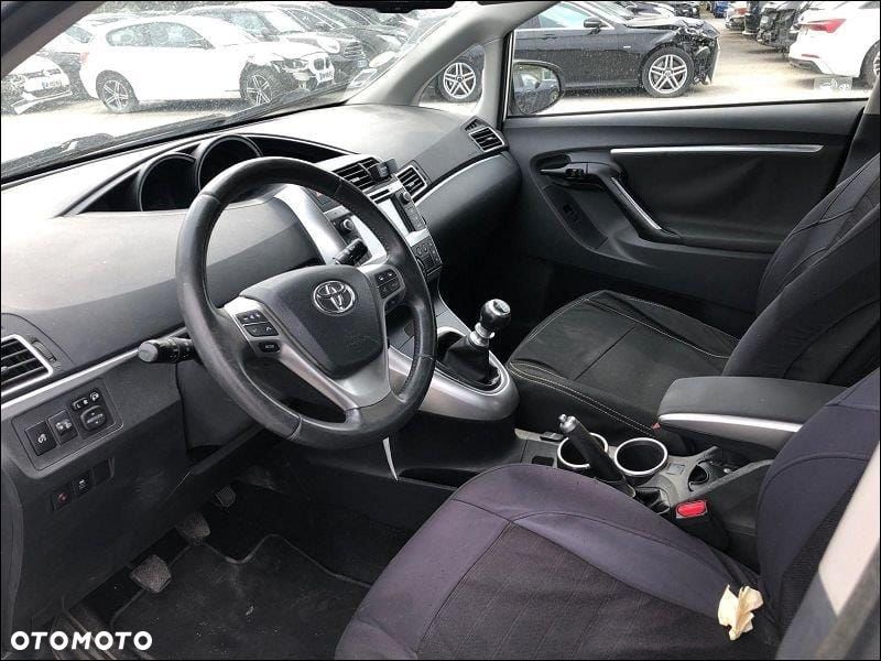 Toyota Verso - 5