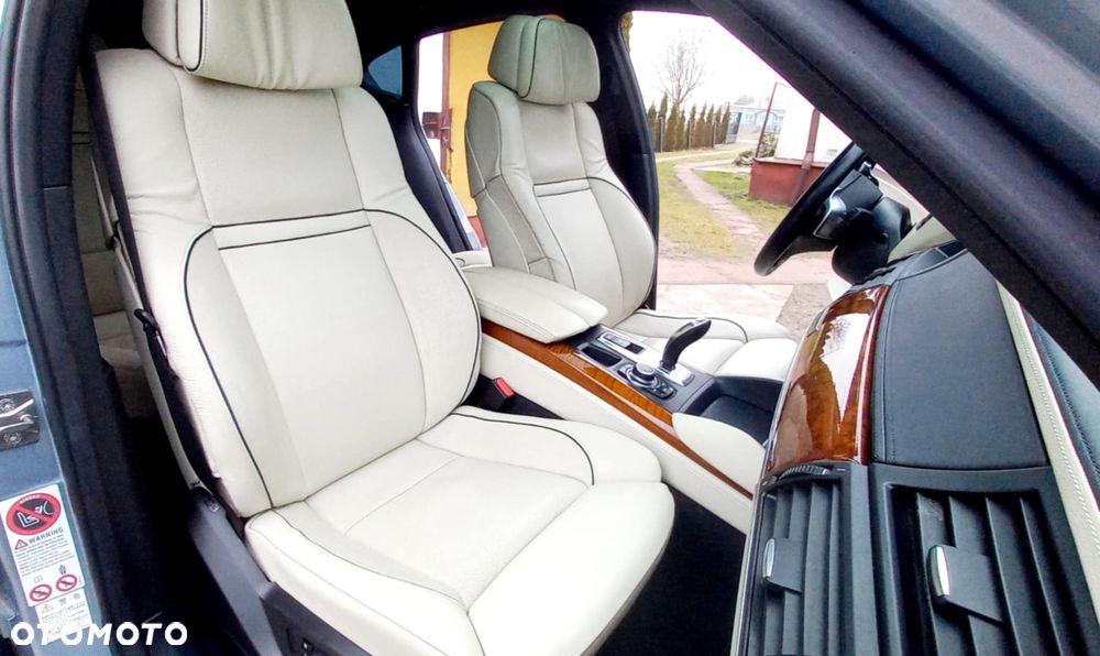 BMW X6 - 13