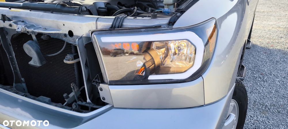 Toyota Tundra 5.7 4x4 Double Cab LB SR5 - 16