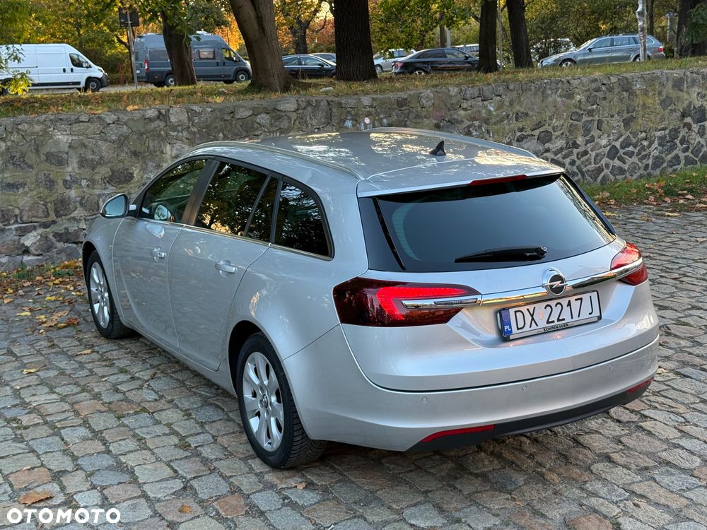 Opel Insignia - 8