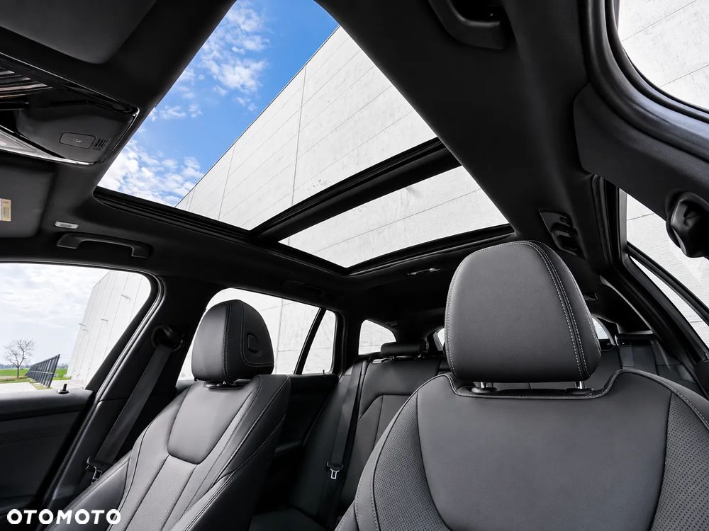 BMW Seria 3 320d xDrive MHEV M Sport sport - 18