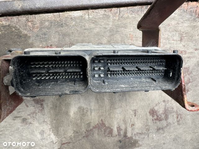 Sterownik Iveco Daily 2.3l  03-06 r 0281011228 504073032 - 3