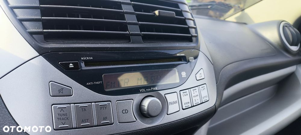 Nissan Pixo - 23