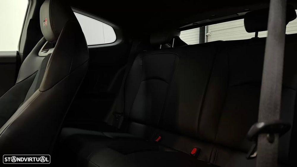 Toyota GR Yaris WRC Triple Edition - 29