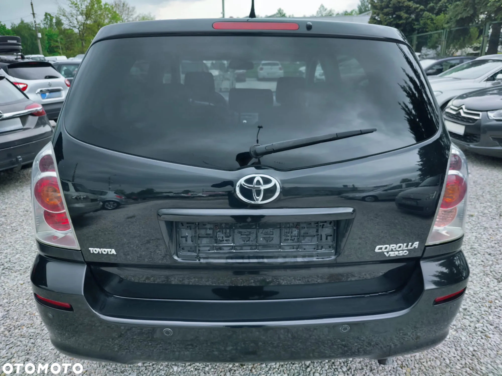 Toyota Corolla Verso - 12