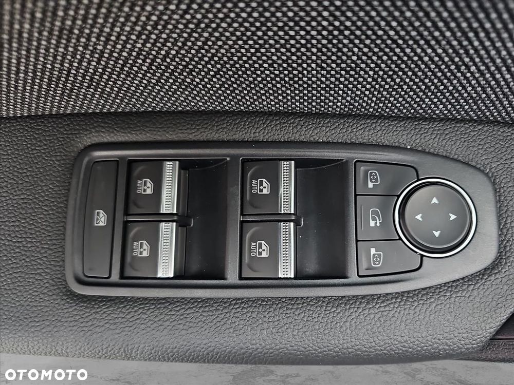 Renault Symbioz - 13