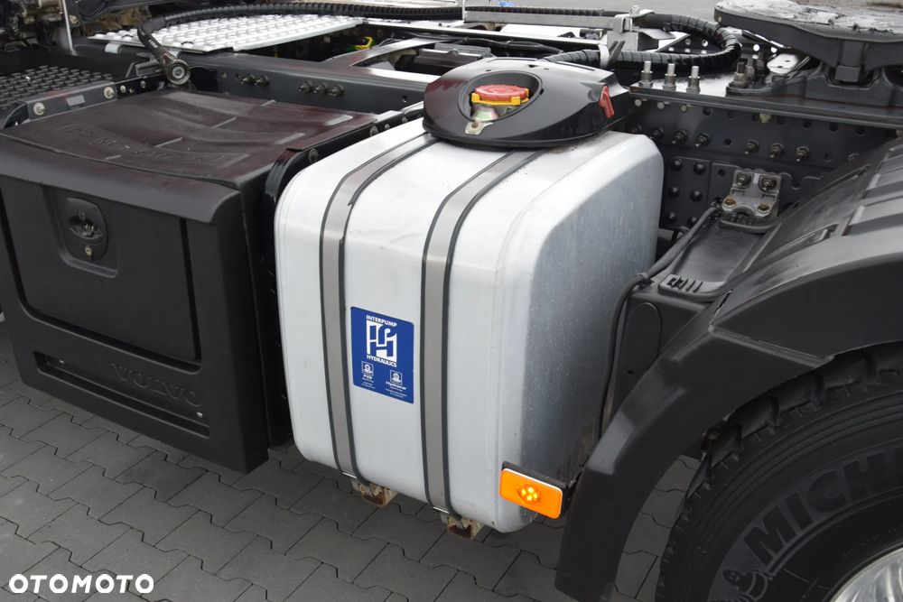 Volvo FH500 / NISKA KABINA / HYDRAULIKA / EURO 6 / ACC / LEDY / ALUFELGI / SERWISOWANY / SPROWADZONY - 19