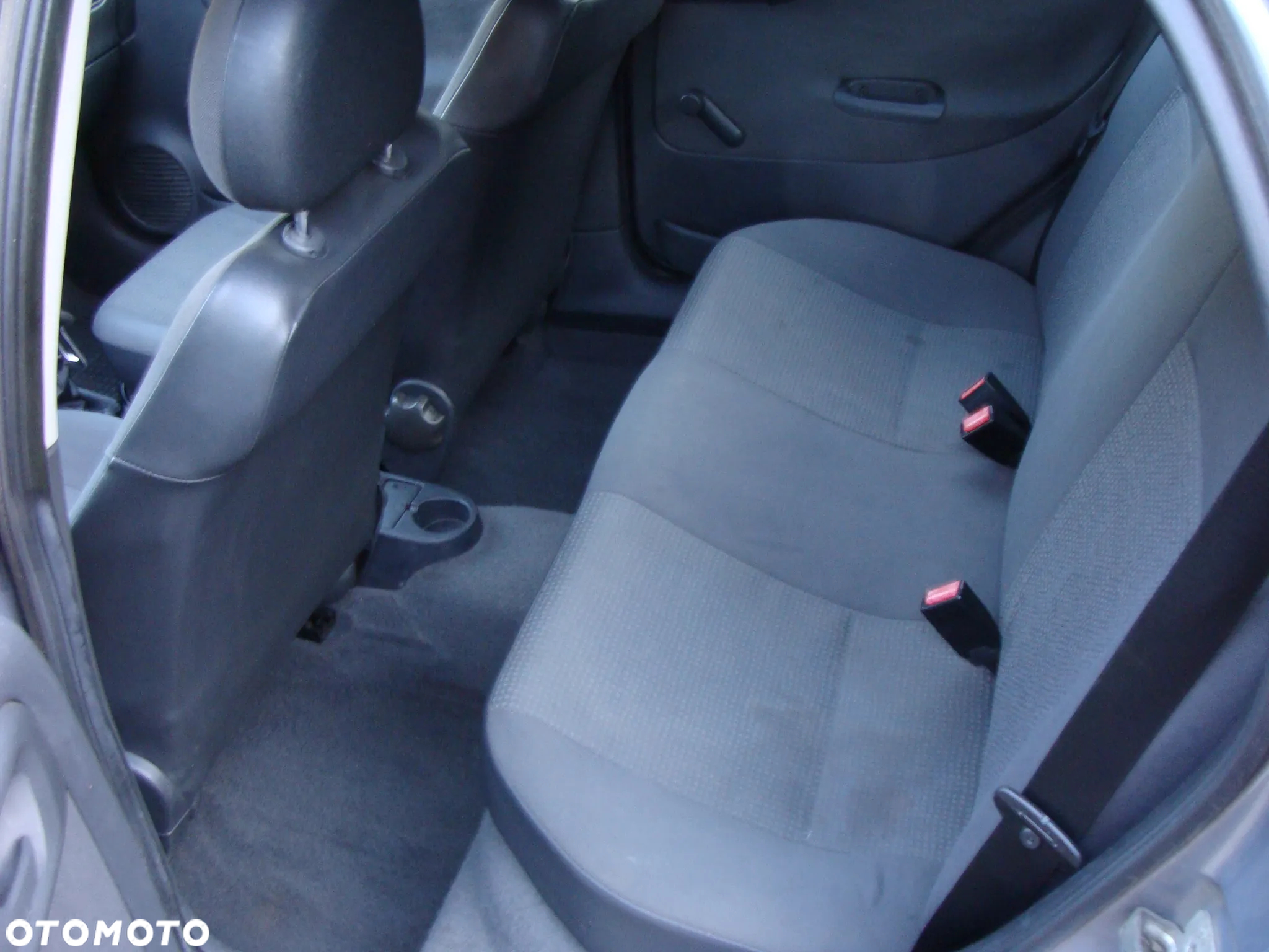 Opel Corsa 1.2 16V Comfort - 8