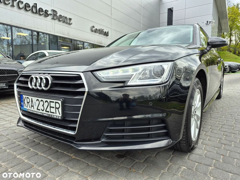 Audi A4 Avant 2.0 TDI - 9