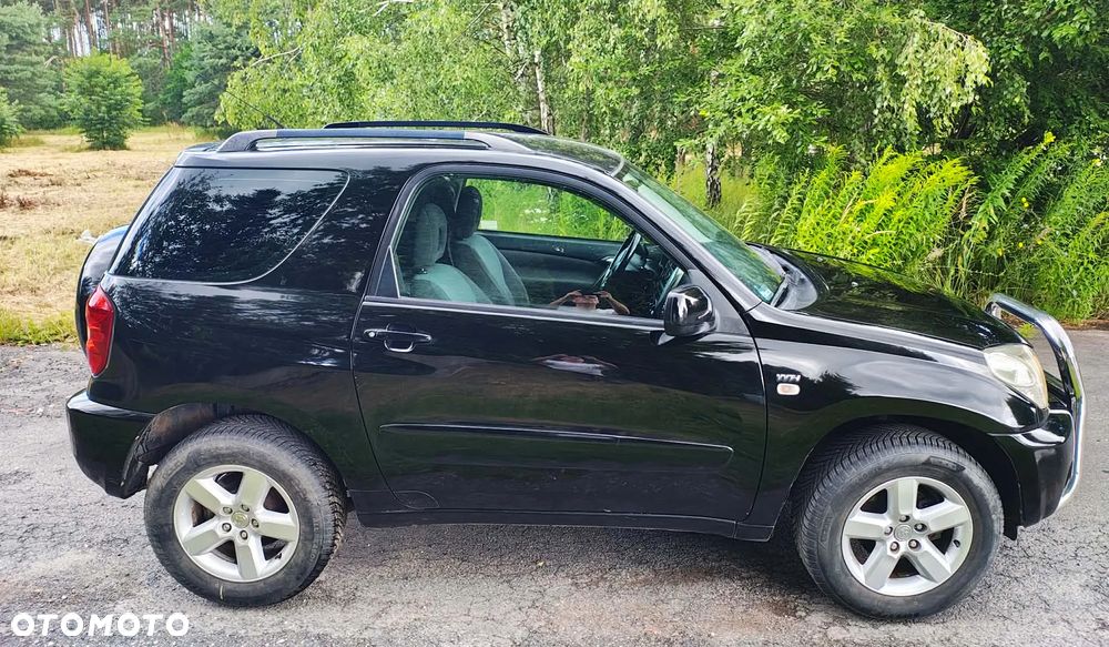 Toyota RAV4 1.8 VVT-i Terra 2WD - 16