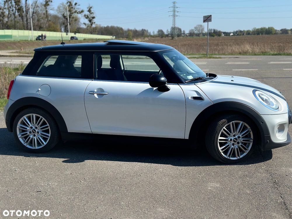 MINI Cooper Classic Trim - 5