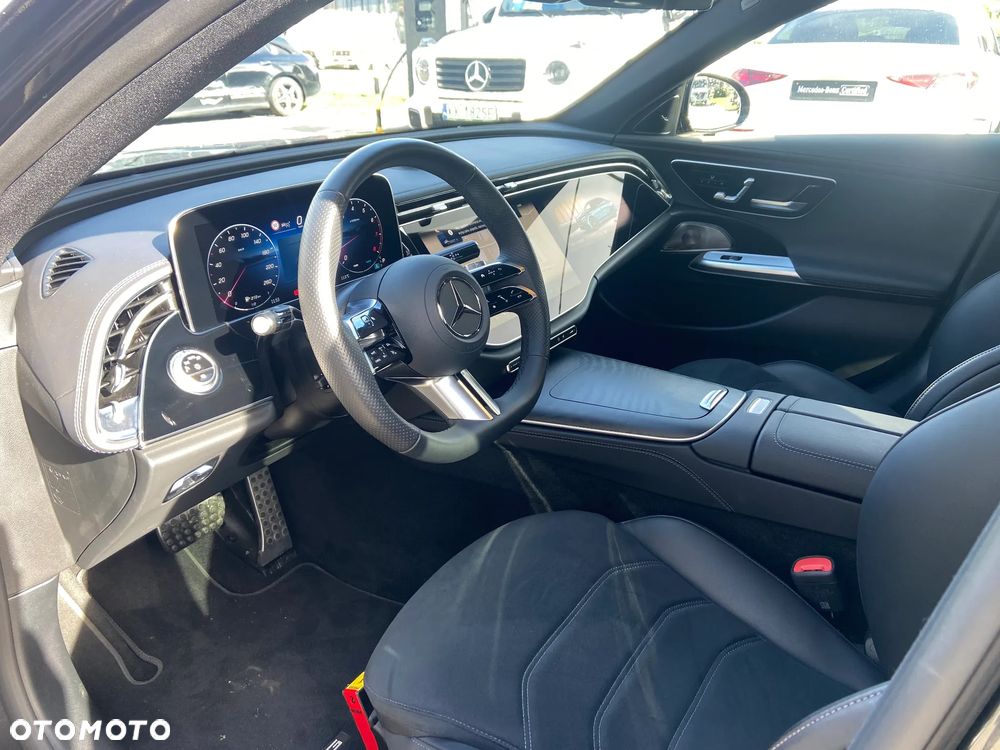 Mercedes-Benz Klasa E 200 4-Matic AMG - 6