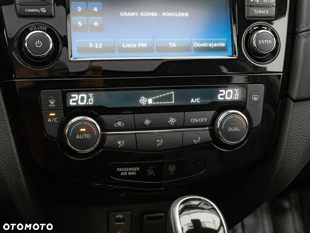 Nissan X-Trail 1.3 DIG-T Tekna 2WD DCT - 19