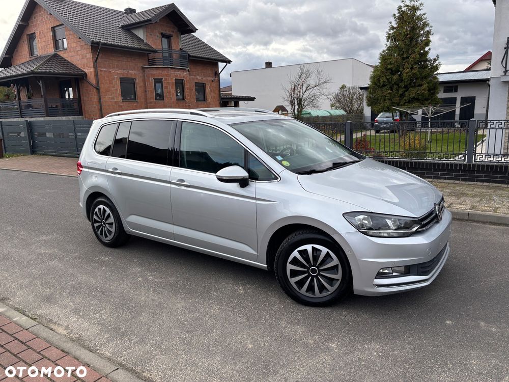 Volkswagen Touran 2.0 TDI BMT Comfortline Plus DSG - 4