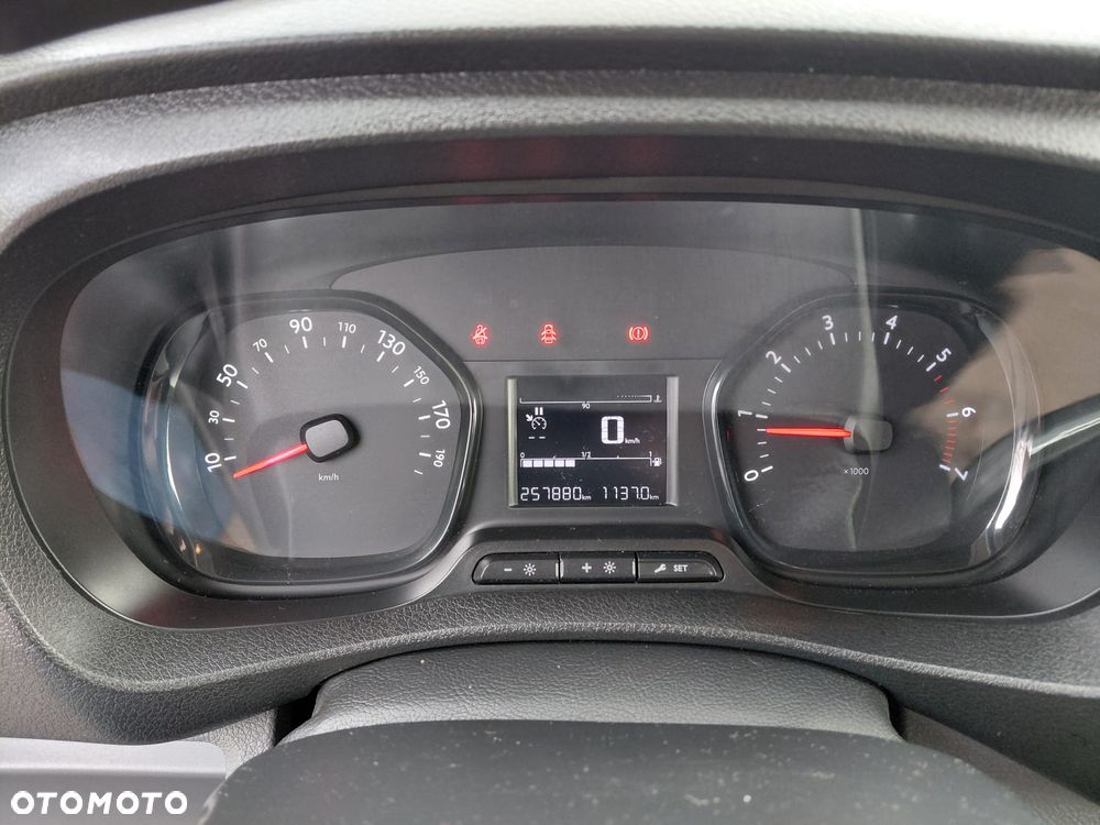 Citroën Jumpy Kombi M 2,8t - 8