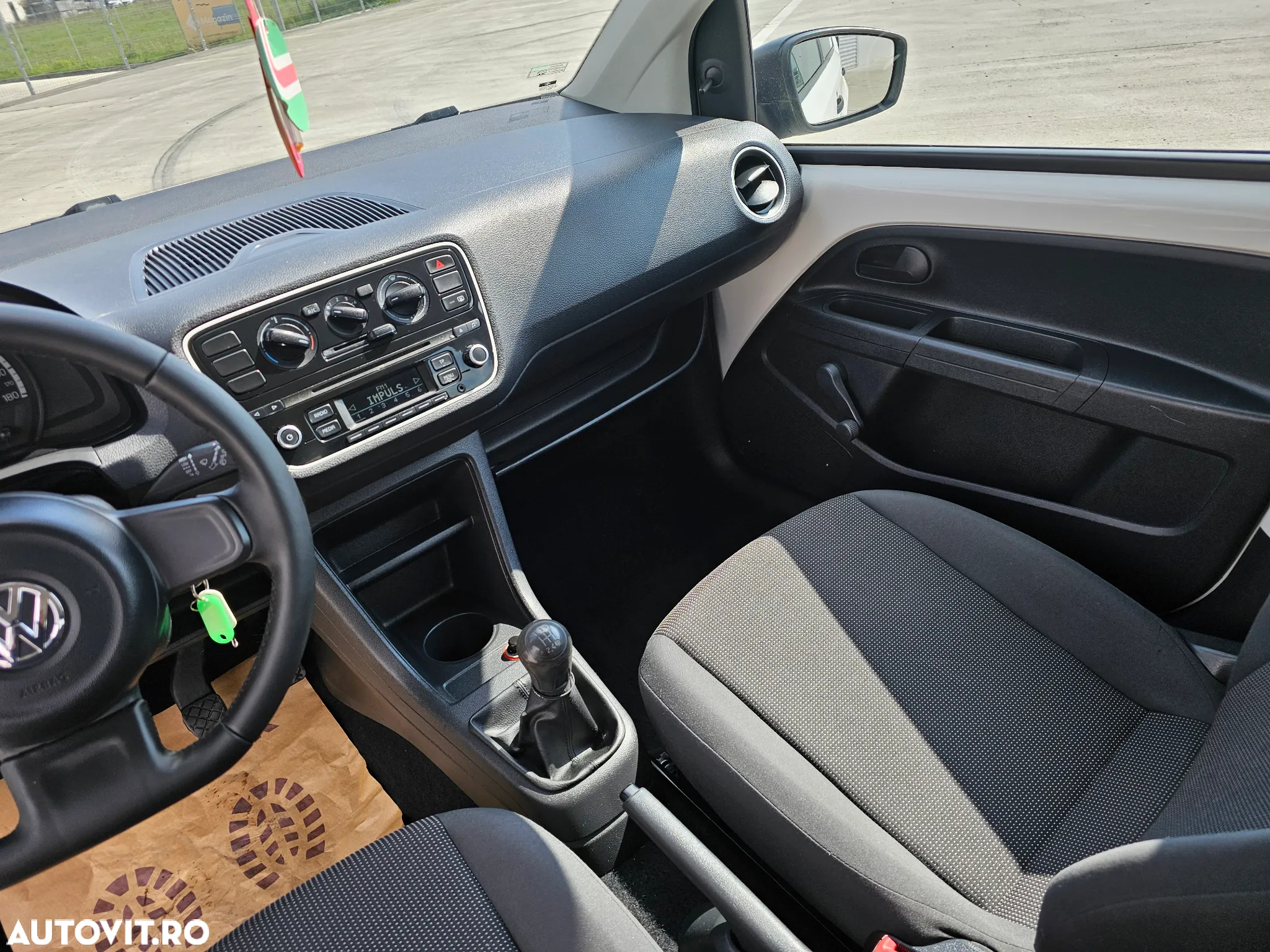 Volkswagen up! 1.0 White - 10