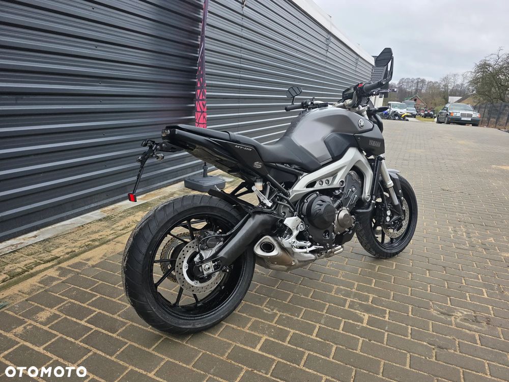 Yamaha MT - 3