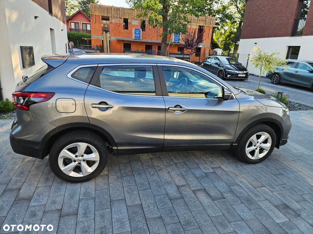 Nissan Qashqai 1.3 DIG-T DCT N-WAY - 6