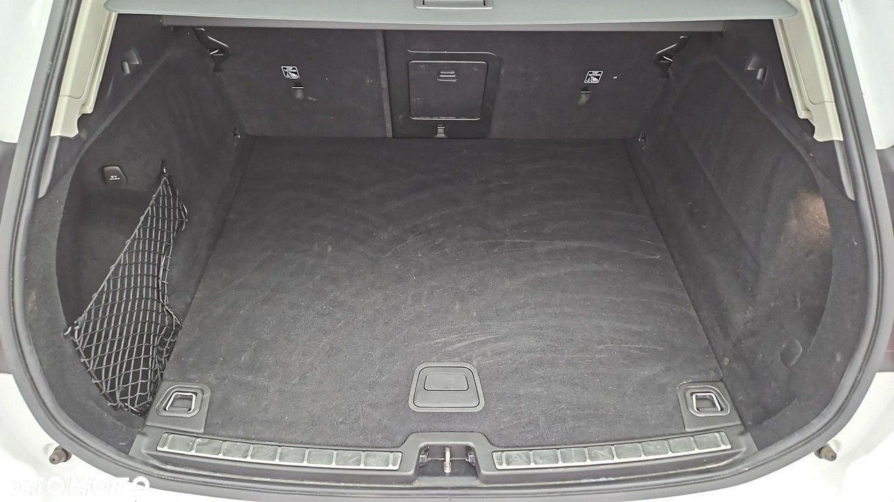 Volvo XC 60 - 24
