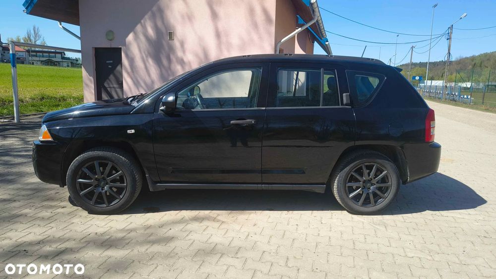 Jeep Compass - 4