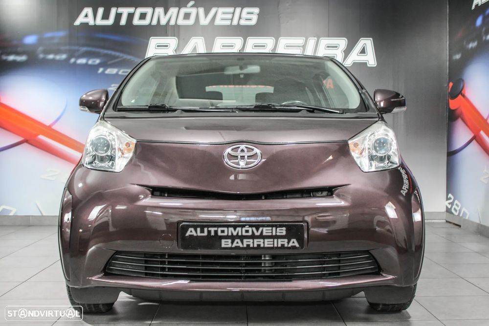 Toyota iQ 1.0 VVT-i Essential+AC - 13
